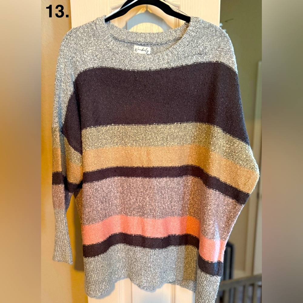 Sweater-multi color. 1X